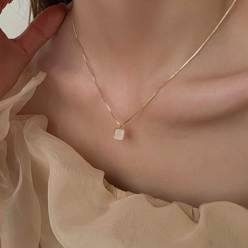 925 Sterling Silver Mother-Of-Pearl Pendant Necklace | 18K Gold Plated